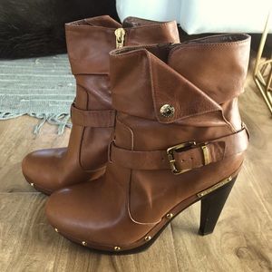 New BCBGeneration Brown Heeled Boots 8